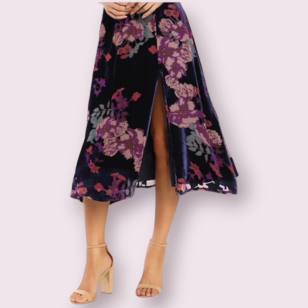 NWT Lulus Endearing Style‎ Navy Floral Burnout Velvet Halter Midi Dress Small - Picture 5 of 16